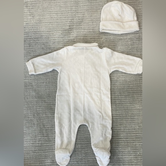 Armani baby onesie pajama 6 months - Picture 2 of 4